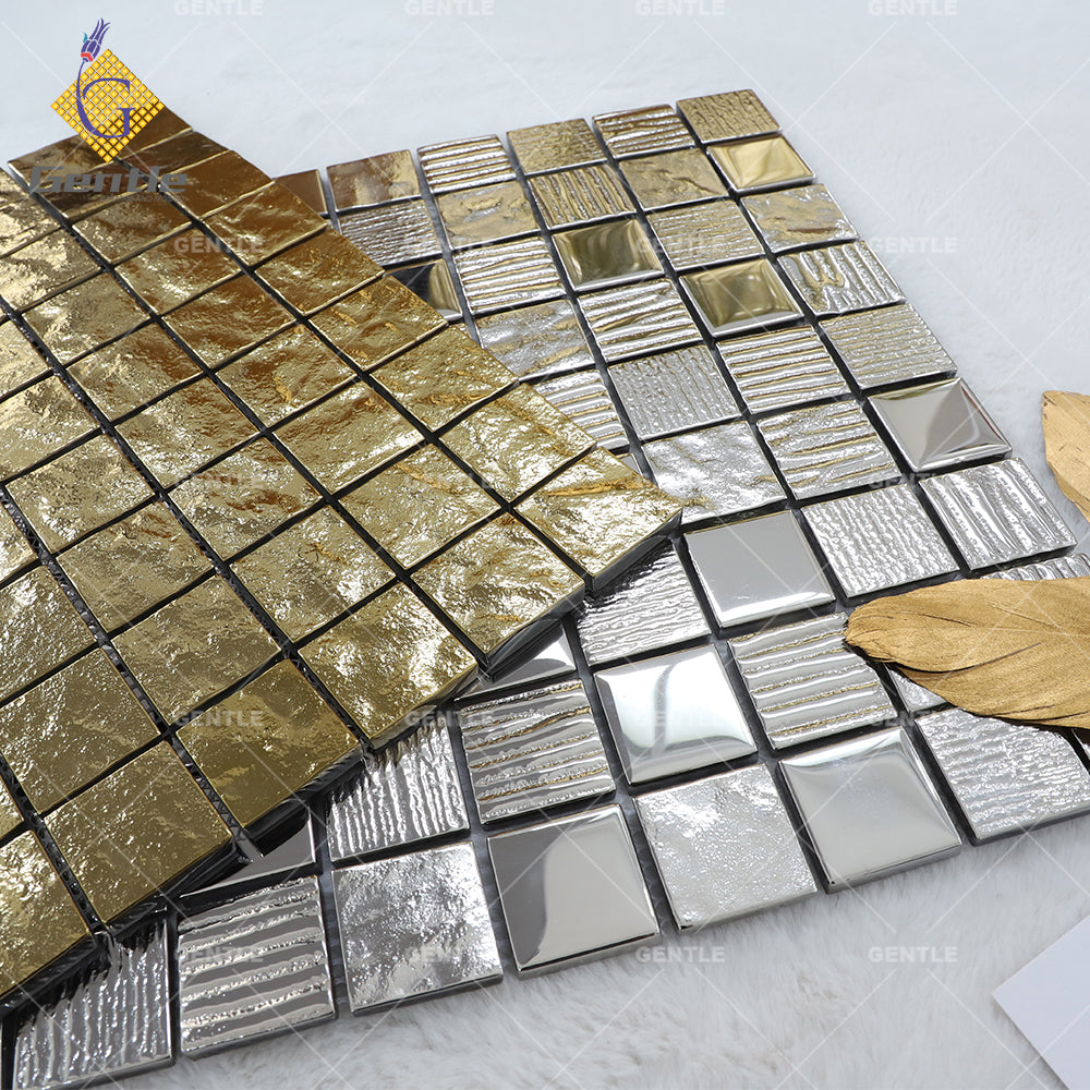 Gạch Mosaic Thủy Tinh Ánh Kim Vân Đá Cẩm Thạch Dập Nổi Vàng