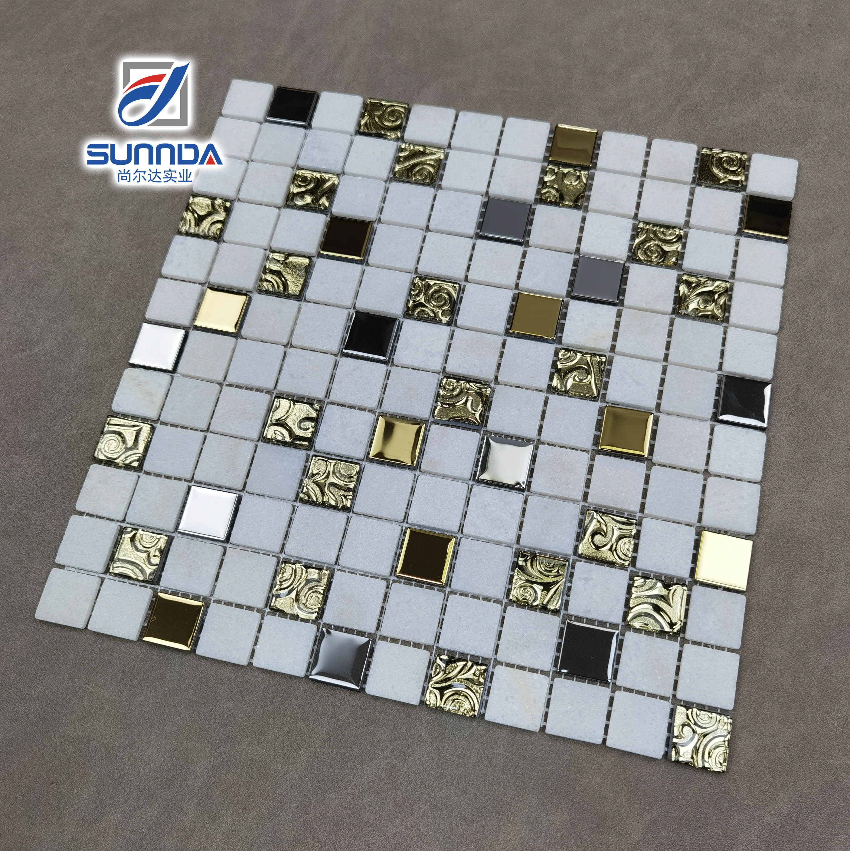 Gạch ốp tường Mosaic Đá Vôi Đá Tự Nhiên Màu Cẩm Thạch