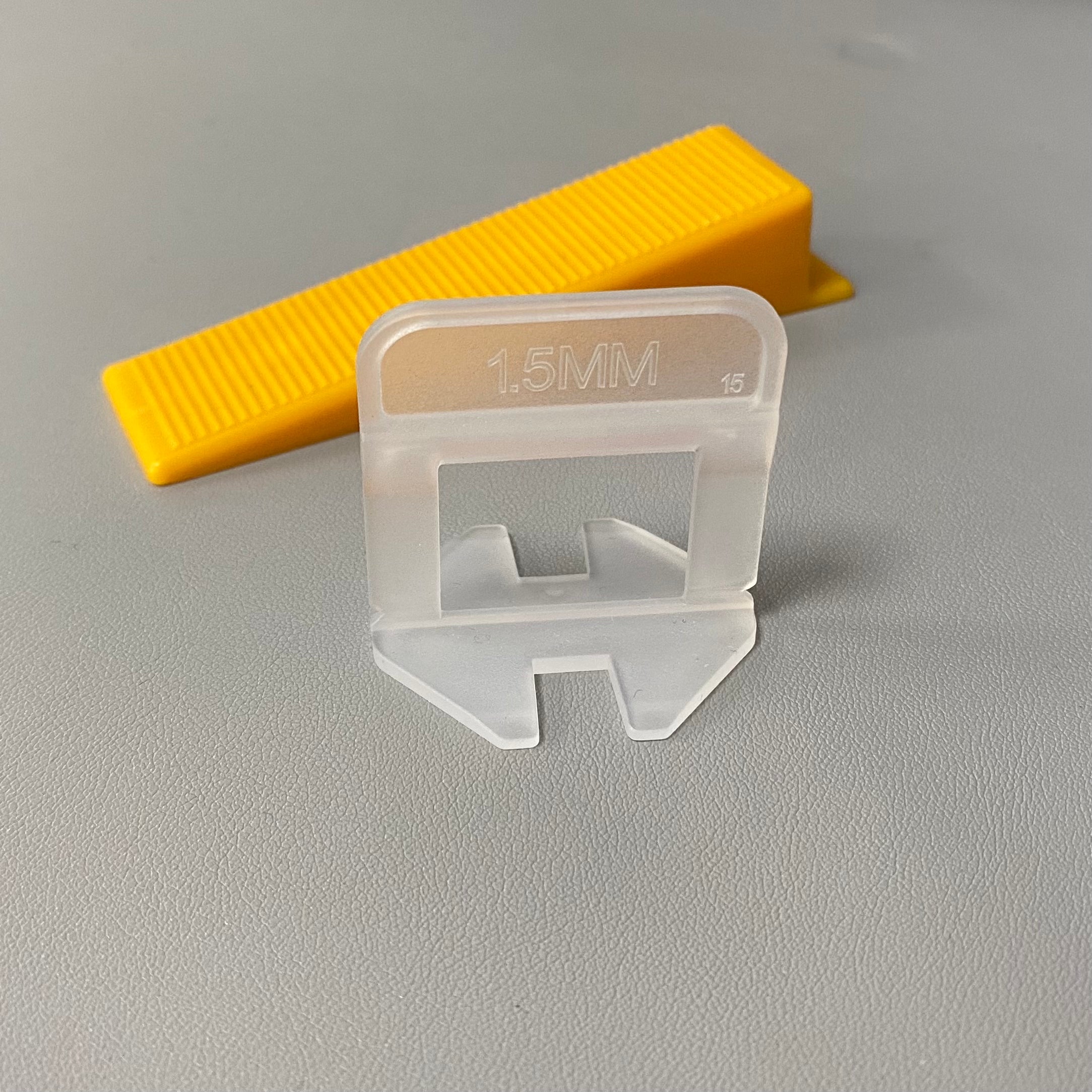 Kẹp cân bằng gạch nhựa 1.5mm kèm dụng cụ chuyên dụng, có thể tái sử dụng
