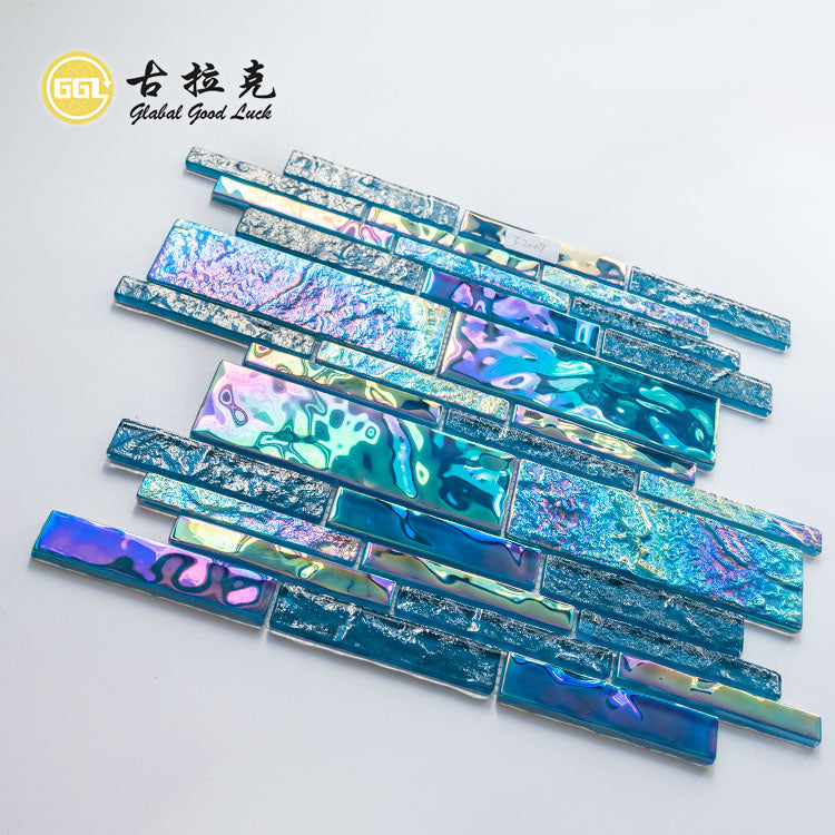 Gạch Mosaic Kính Xanh Óng Ánh Lộng Lẫy Dạng Dải Ngẫu Nhiên Bóng Dày 6mm Dành Cho Thiết Kế Tường Nhấn Phòng Tắm Khách Sạn
