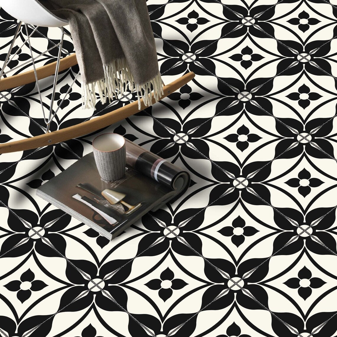 Sản phẩm tên: Gạch viền tường nhà bếp & phòng tắm họa tiết hoa đen trắng hiện đại chất lượng cao