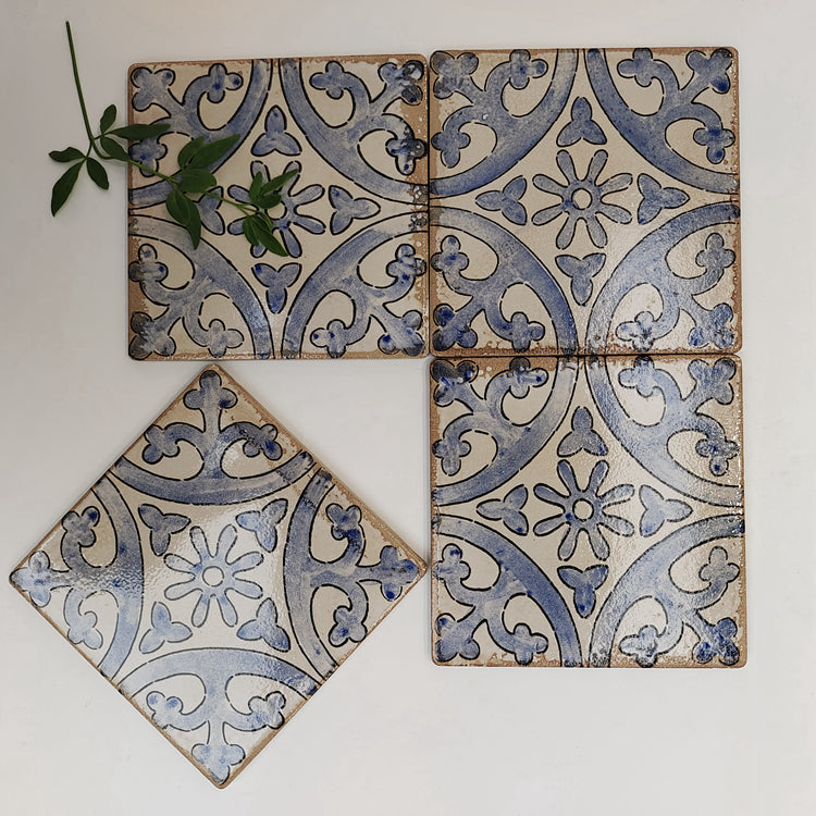 Gạch Sứ Xanh Trắng