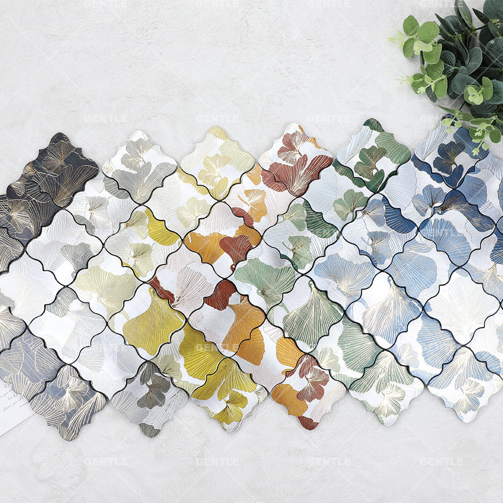 Gạch ốp tường mosaic nhôm đen trang trí lá phong đường vàng dùng cho trang trí căng tin