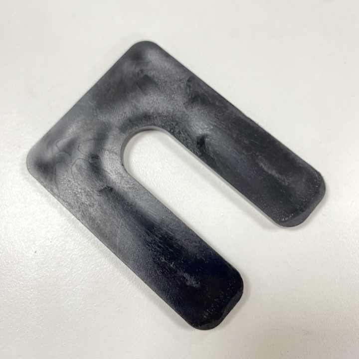 Miếng đệm nhựa 1/4&#39;&#39; hình móng ngựa kết cấu miếng đệm gạch hình chữ U đóng gói cửa sổ miếng đệm hình móng ngựa