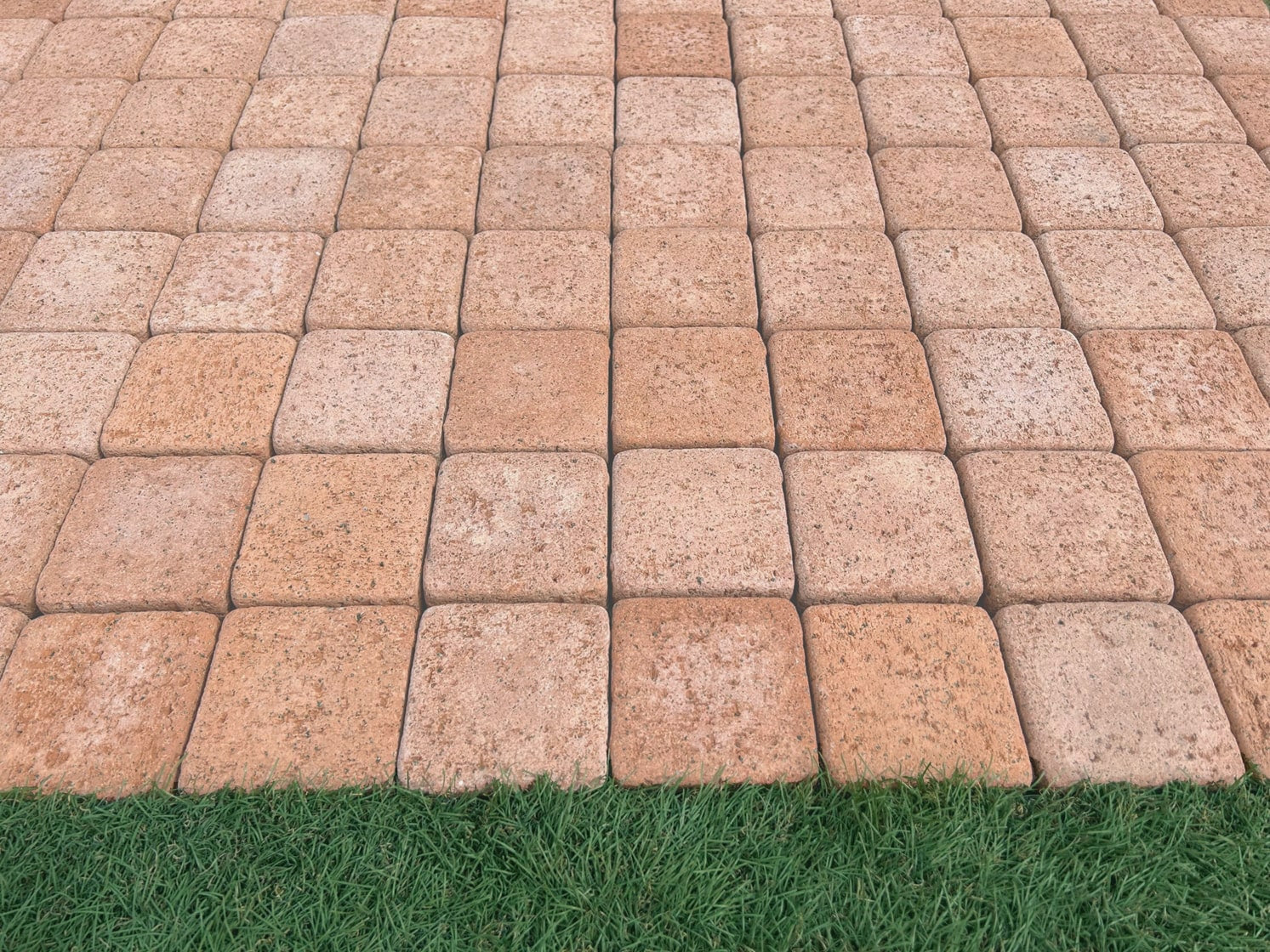 Gạch vuông kích thước 98x98x30mm Chất lượng cao Hai màu be cam cổ điển Gạch bê tông nguyên khối Mã P12-19 Vườn Nhật Bản