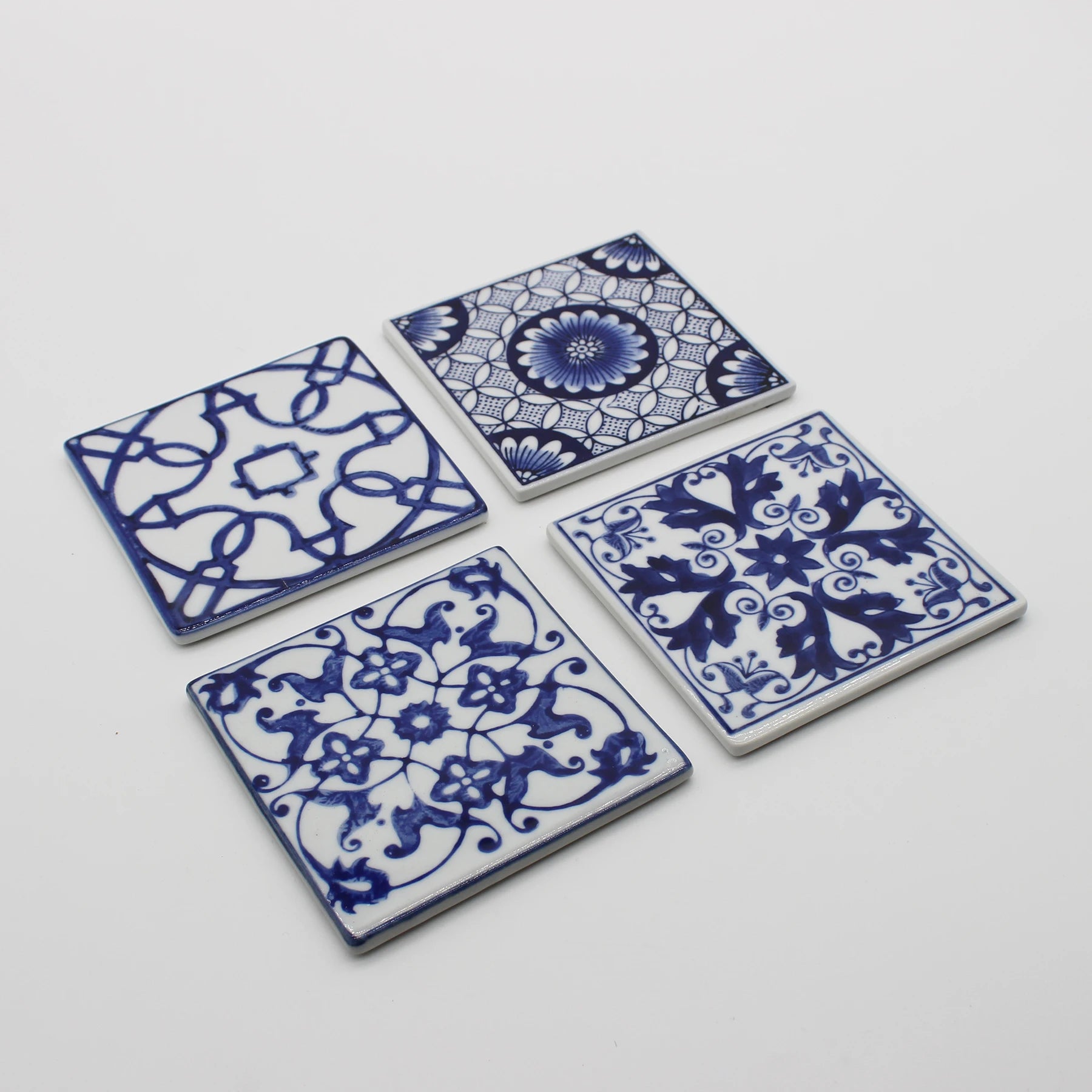 Gạch Men Trang Trí Xanh Trắng - Sắc Màu Ngôi Nhà