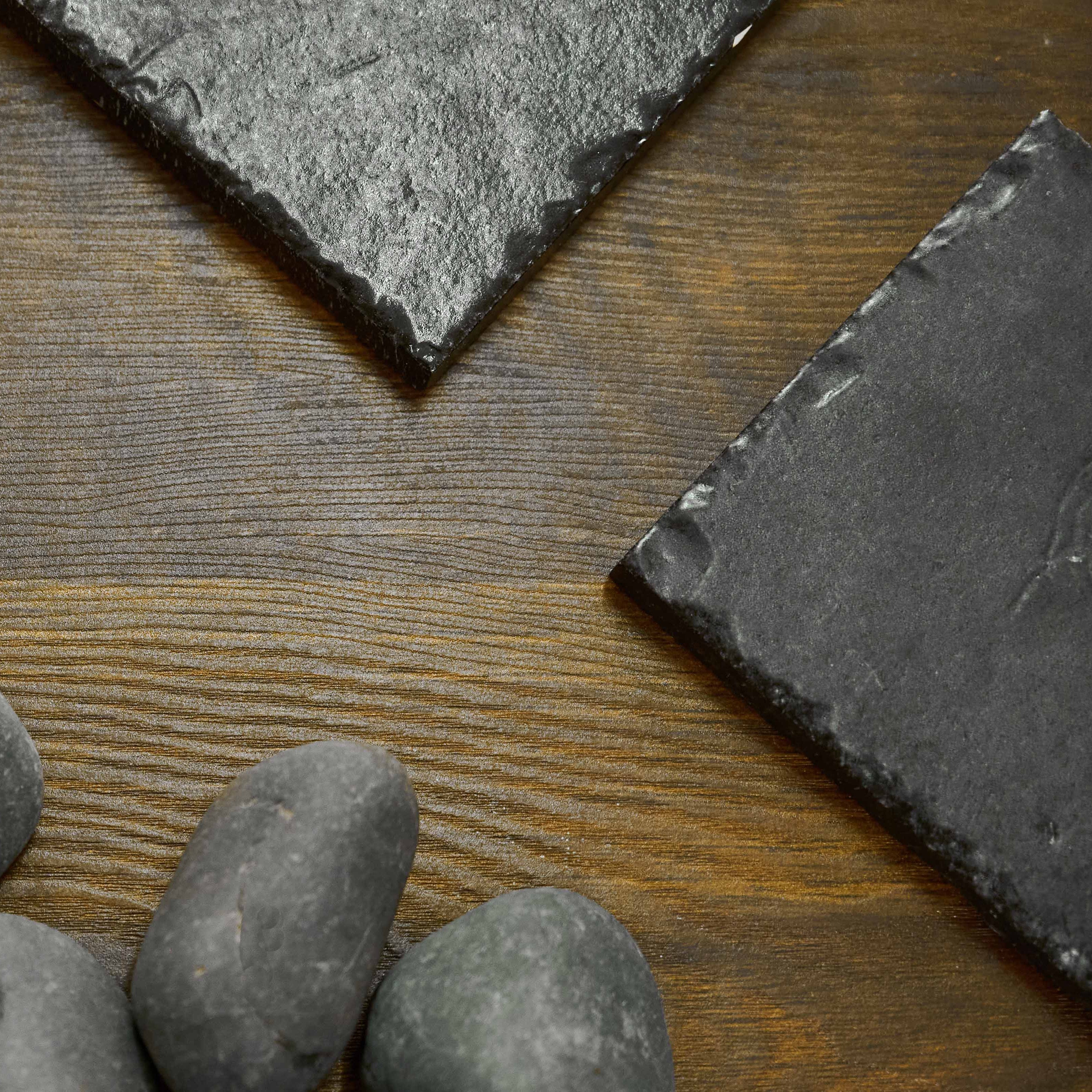 Gạch Thủ Công Cao Cấp Màu Đen Tùy Chỉnh