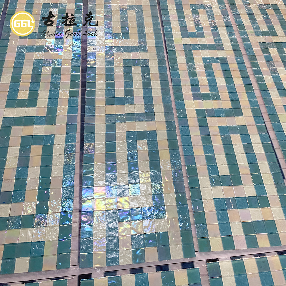 Gạch Mosaic Thủy Tinh Pha Lê Trắng Xanh Sang Trọng Phong Cách Thiết Kế Tùy Chỉnh Dành Cho Hồ Bơi, Khách Sạn & Tường Điểm Nhấn