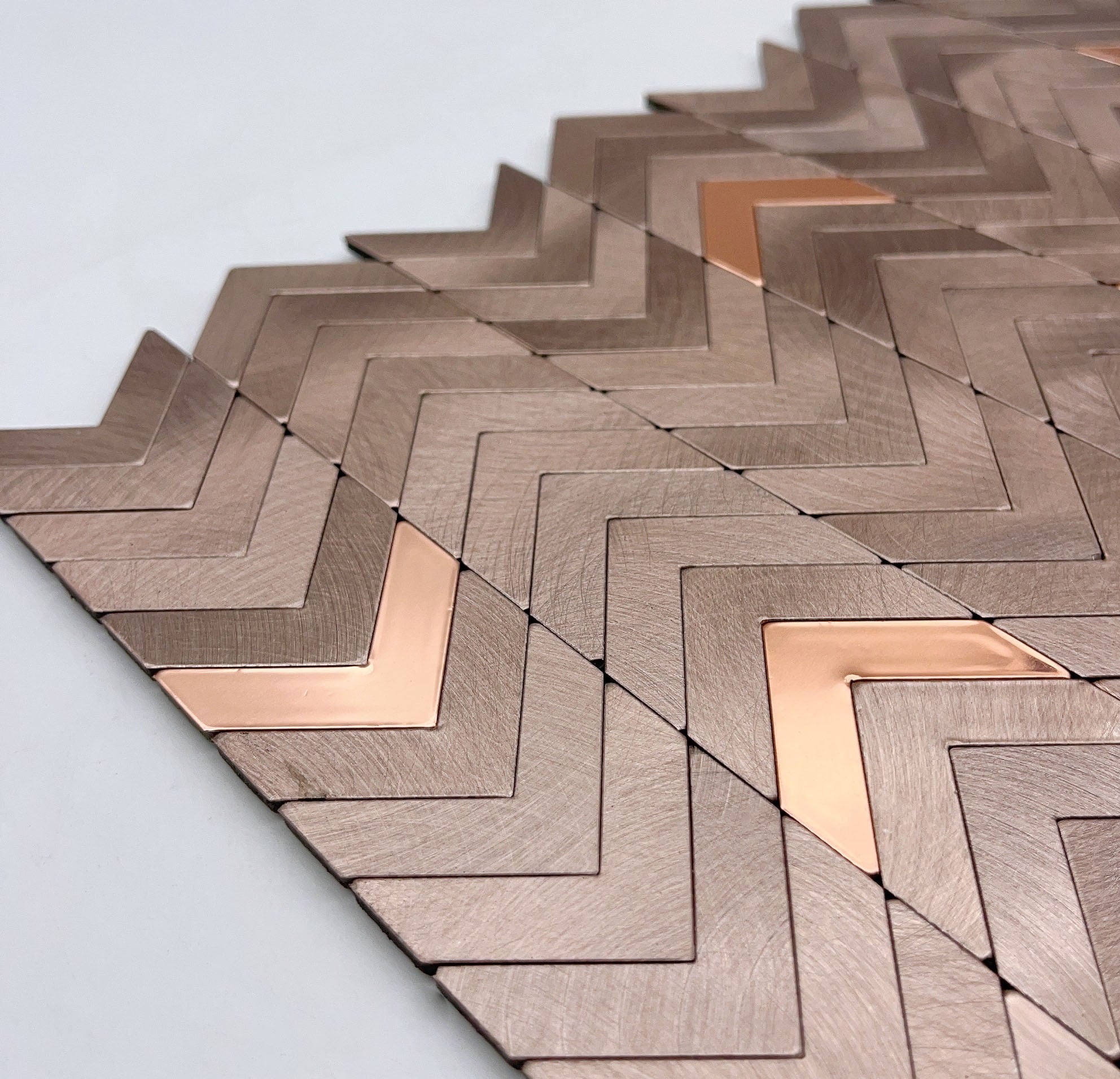 Giá xuất xưởng Gạch bóc dán gương mosaic xương cá phòng ngủ