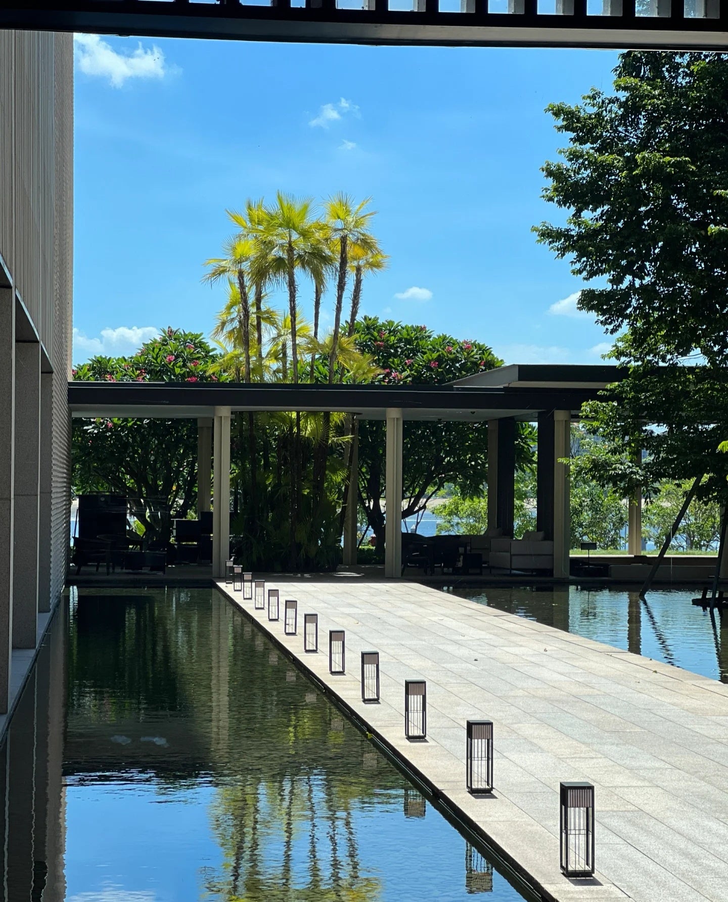 Đá lát trung tâm thương mại ngoại thất dành cho gạch màu vàng kim ngoài trời