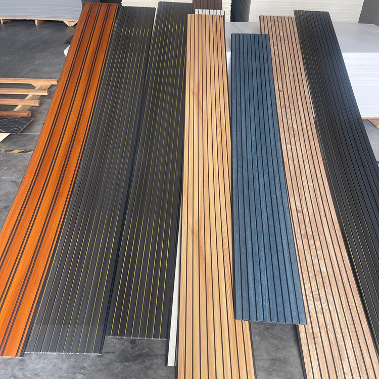 Bán hàng trực tiếp từ nhà máy Tấm ốp tường PVC có rãnh, chống thấm nước, vân gỗ/đá, nền đen, 300*8.5mm dùng cho khách sạn