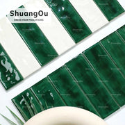 Phòng tắm khách sạn hiện đại Vòi sen Khu vực spa Gạch sứ Tranh sơn dầu Loạt tranh khảm xanh lá cây Phong cảnh ao cá Gạch hồ bơi