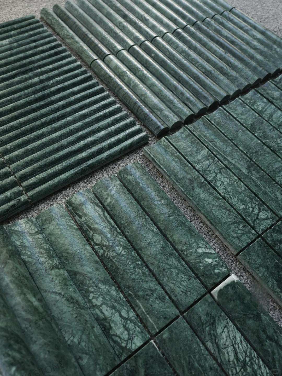 SH STONE Gạch Mosaic Đá Cẩm Thạch Tự Nhiên Tùy Chỉnh, Hoa Văn Cắt Tia Nước Xanh Guatemala Dùng Cho Nền Trang Trí Hồ Bơi