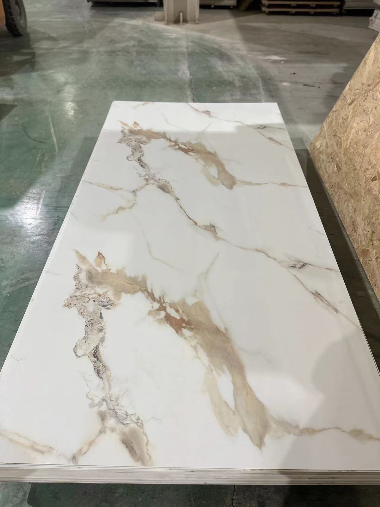 Tấm Vân Đá UV Chống Thấm Hiệu Ứng 3D Đa Dạng Mẫu Mã Độ Bóng Cao