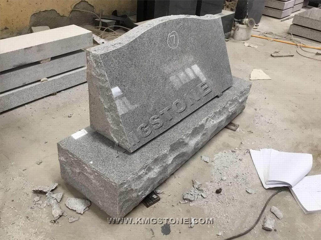 Bia mộ và Đài tưởng niệm nghĩa trang tự nhiên, thiết kế hiện đại