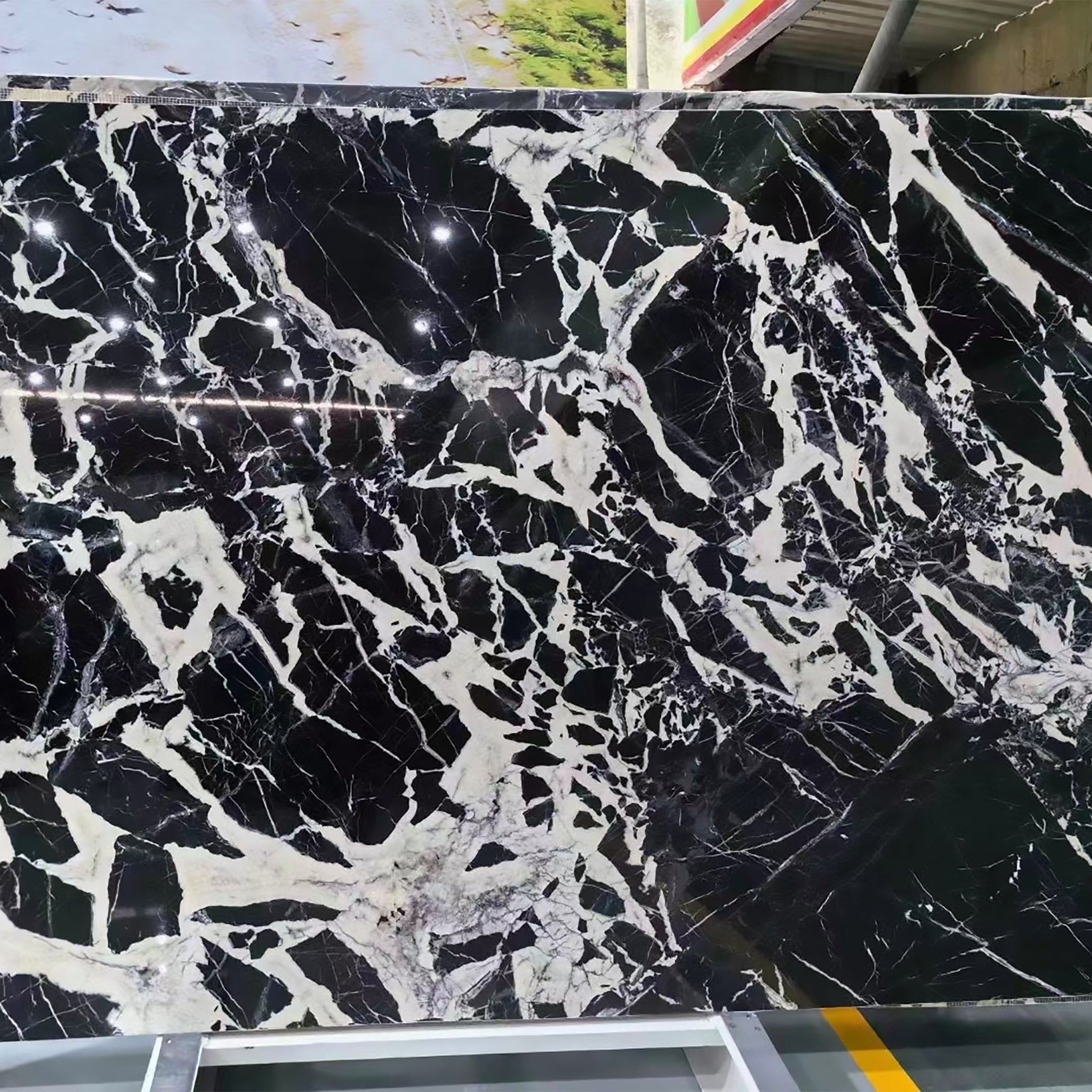 Mặt bàn bếp đá cẩm thạch tự nhiên Calacatta tùy chỉnh, đáng tiền, kèm nội thất