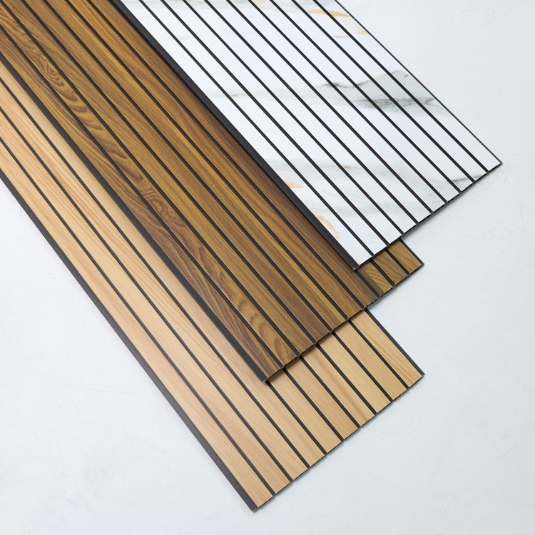 Tấm PVC Lưng Đen Giá Rẻ Có Rãnh