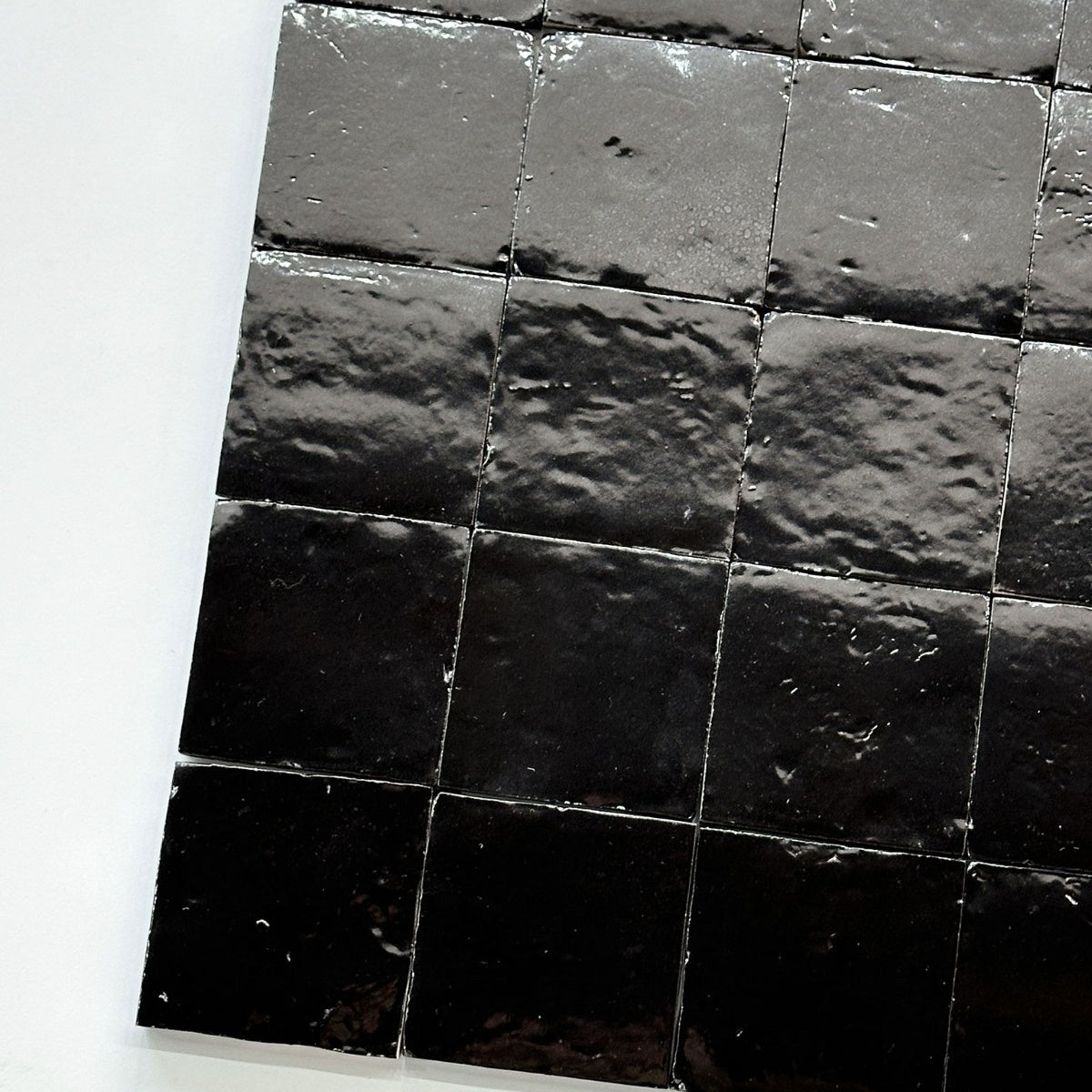 Gạch Thủ Công Ma-rốc Đen Bóng Loại Viền Cao Cấp Dùng Cho Tường Nội Thất, Sàn Trang Trí Kháng Khuẩn Cho Phòng Tắm, Nhà Bếp