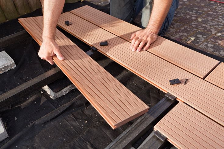 Ván sàn WPC bền bỉ dùng ngoài trời lâu dài, Gỗ composite PVC Óc chó Teak cho lát sàn cao cấp, Sàn gỗ kỹ thuật hèm khóa