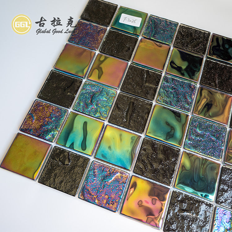 Gạch Mosaic Thủy Tinh Đen & Đa Sắc Rực Rỡ Hoa Văn Vuông Bóng