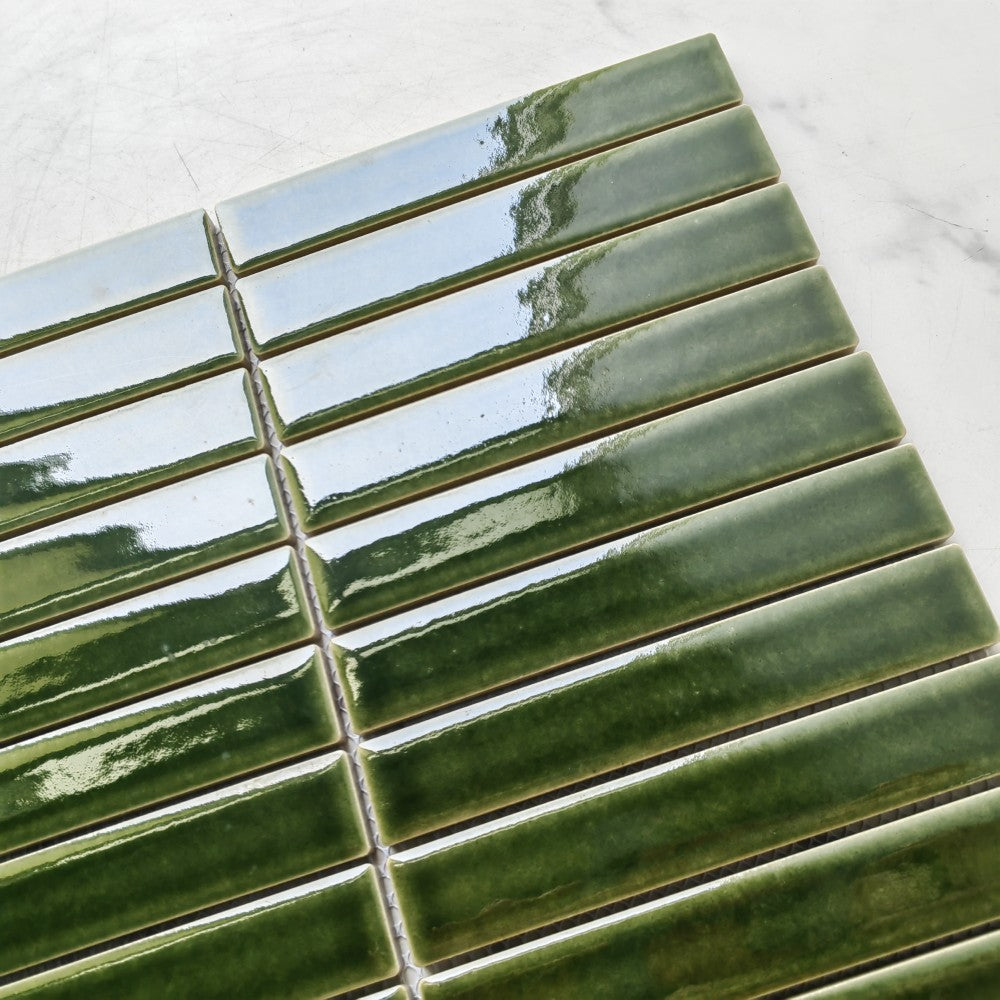 Mảnh Gạch Mosaic Gốm Sứ Dạng Dải Màu Xanh Lá Bóng Mới Dùng Cho Ốp Tường Bếp Phòng Tắm