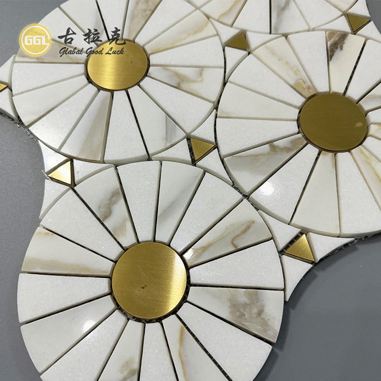 Đá cẩm thạch Calacatta Gold Tròn kết hợp đồng thau Gạch mosaic cắt tia nước 10mm Hoa văn Parquet hiện đại Trang trí tường bếp & biệt thự