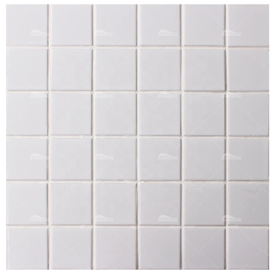 Gạch men sứ ốp lát bể bơi hình vuông màu hồng trắng xanh pha trộn bóng mờ giá rẻ 2x2