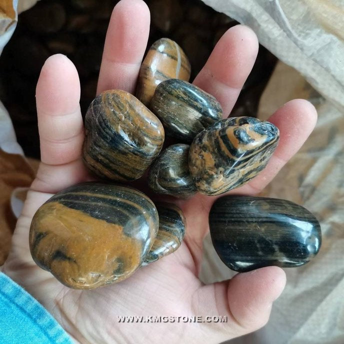 Đá Sỏi Cuội Sọc Tự Nhiên Đánh Bóng Cao Cấp Thiết Kế Hiện Đại Dùng Cho Sân Vườn Ngoài Trời Và Trang Trí Công Viên Ngoại Thất