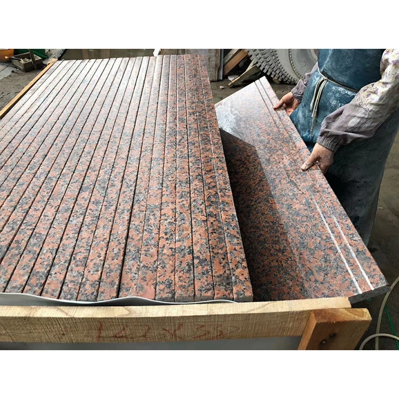 Sàn Cầu Thang Granite Đỏ Balmoral Maple Trung Quốc