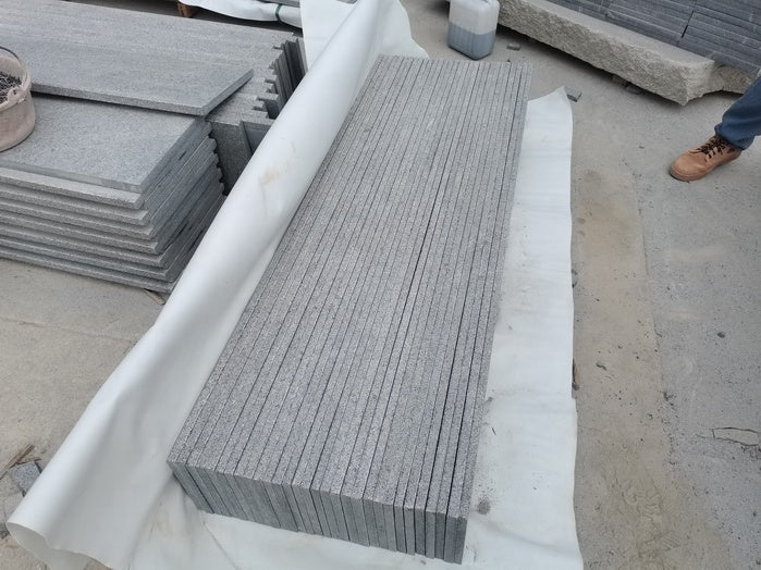 Đá Granite G654 Xám Đậm Tự Nhiên, Bậc Thang và Cổ Bậc của Nhà Sản Xuất