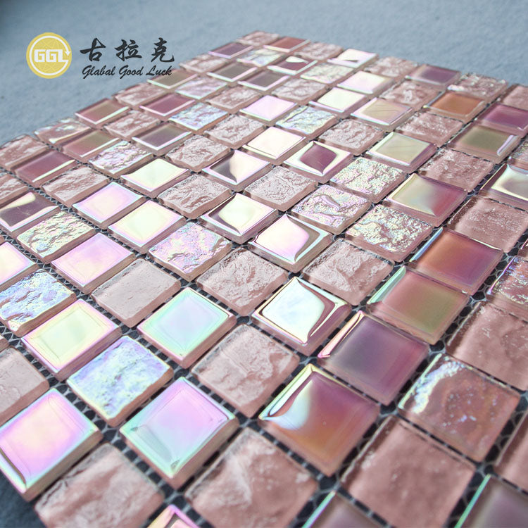 Gạch Mosaic Kính Pha Lê Óng Ánh Hồng Lộng Lẫy