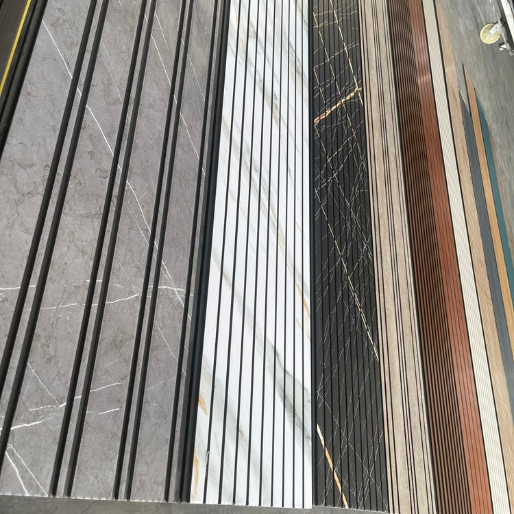 Tấm ốp tường Pvc trang trí chống thấm nước, Tấm ốp tường Pvc có rãnh màu đen vàng, Tấm ốp Pvc có rãnh