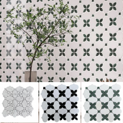 Gạch ốp tường phòng tắm bằng đá cẩm thạch OMK Green and White Pallas Waterjet Houndstooth Carrara Blend