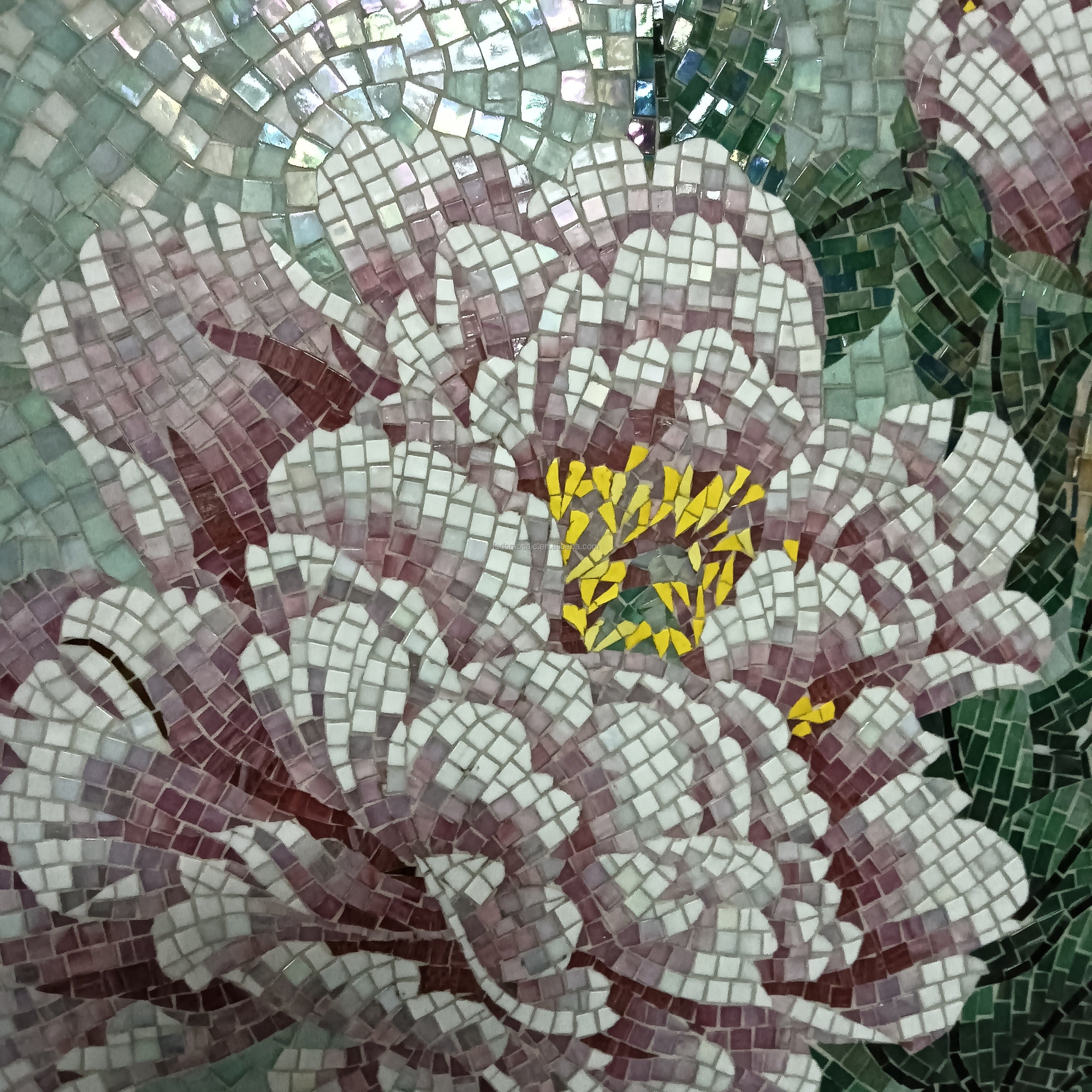 Tranh khảm kính thủ công hình hoa trang trí bàn