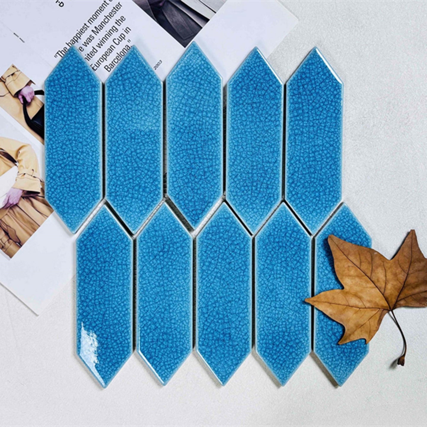 Gạch ốp tường mosaic gốm sứ đặc men rạn băng xanh ngọc kiểu châu Âu