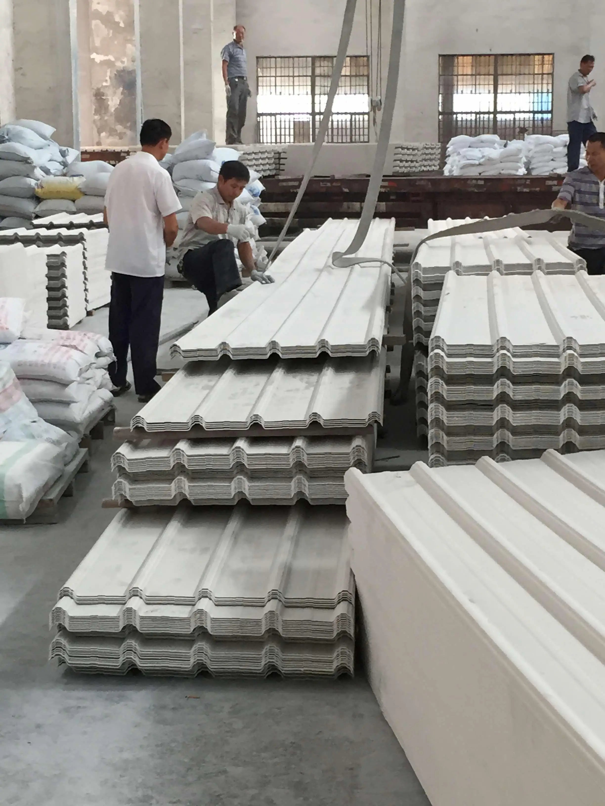 Ngói Nhựa UPVC Cao Cấp - Lợp Bền APVC