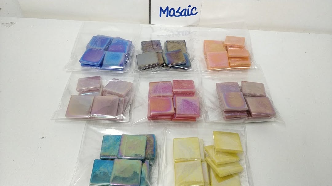 Gạch Đá Hạt Mosaic Bóng Cao Họa Tiết Ô Vuông