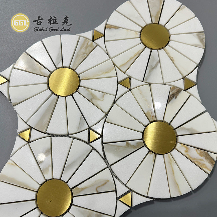 Đá Marble Calacatta Vàng với Gạch Mosaic Hình Tròn Bằng Đồng Thau Dùng Để Trang Trí Tường & Sàn Nội Thất