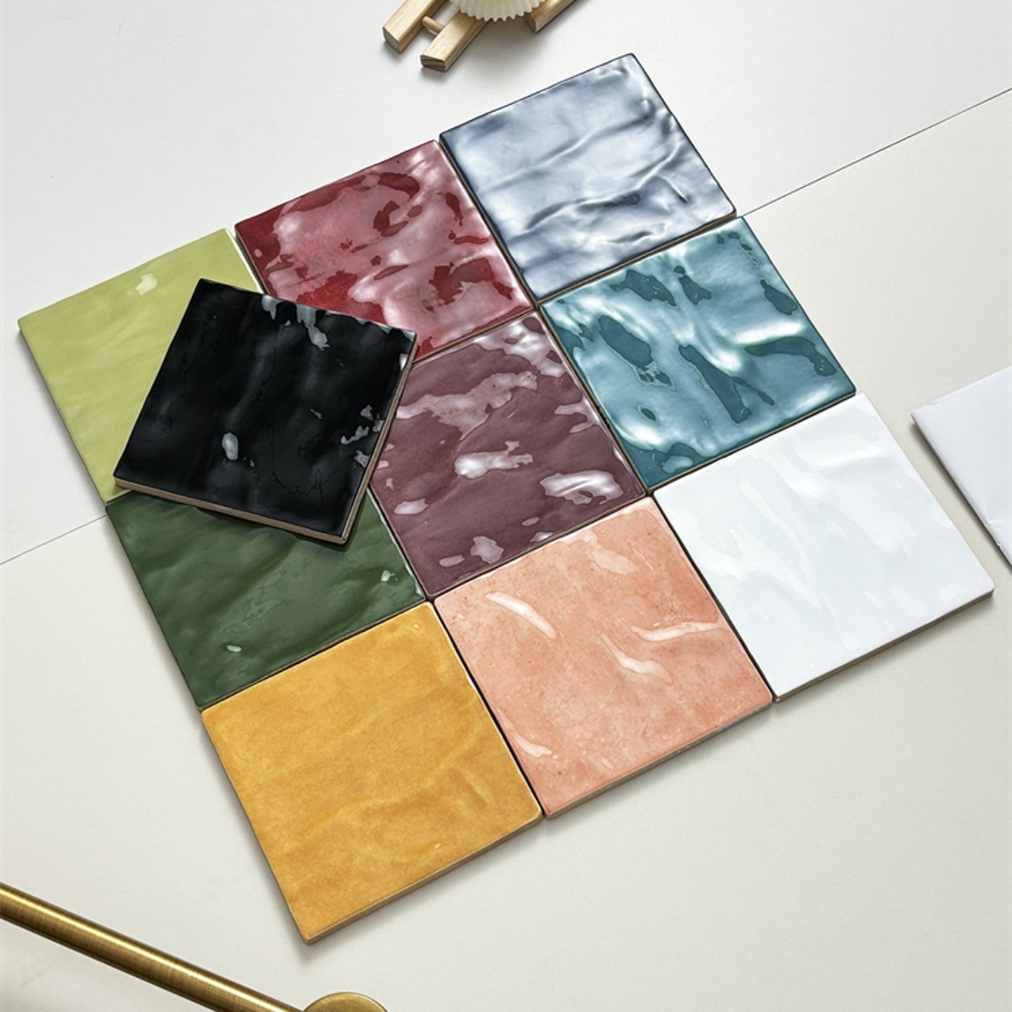 Gạch Vuông Bề Mặt Tráng Men Ngọc Trai Hiện Đại Cổ Điển 132x132 Dùng Để Trang Trí Tường Nội Thất Phòng Tắm, Bếp, Khách Sạn, Homestay, Quán Bar, Câu Lạc Bộ
