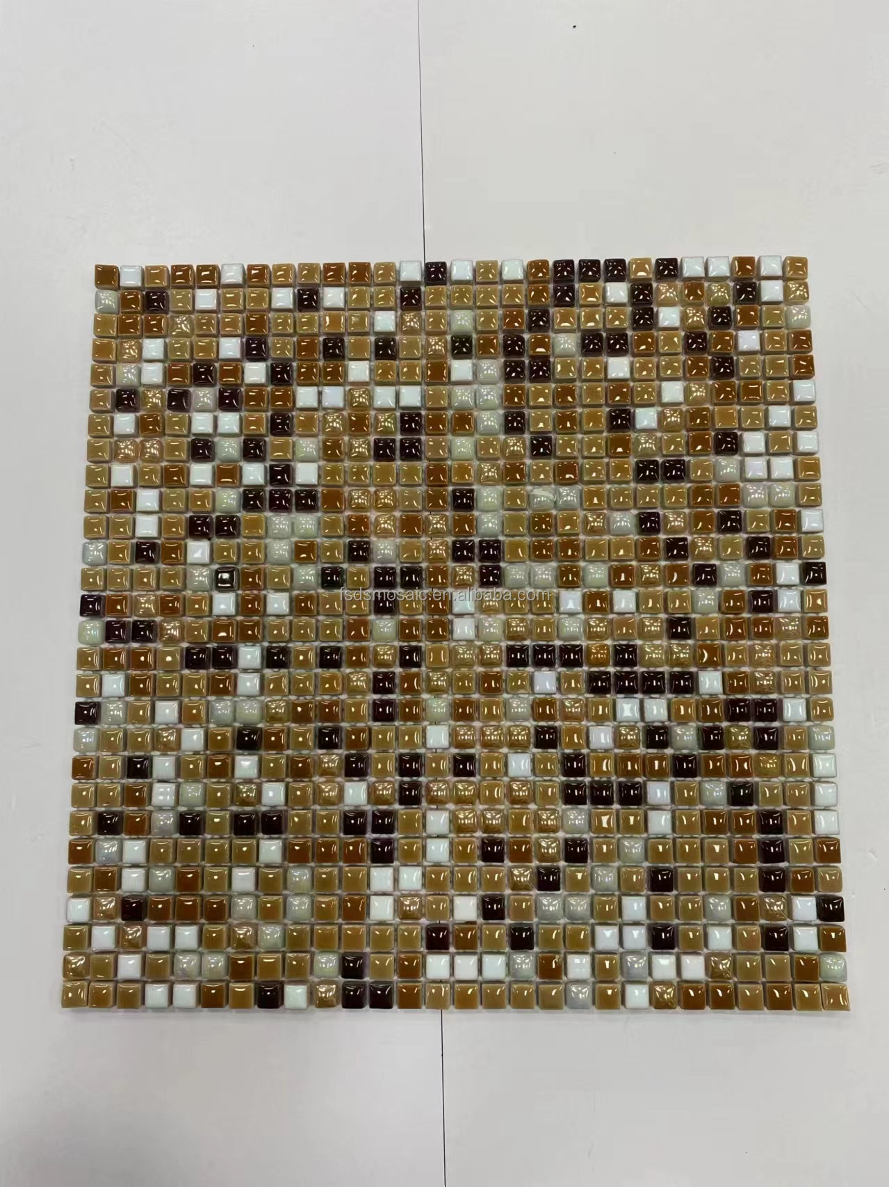 Gạch Mosaic Sứ Gốm Lát Sàn Hình Vuông Nhỏ Cầu Vồng Đa Sắc, Dùng cho Ốp Tường Bếp, Tường Trang Trí và Sàn