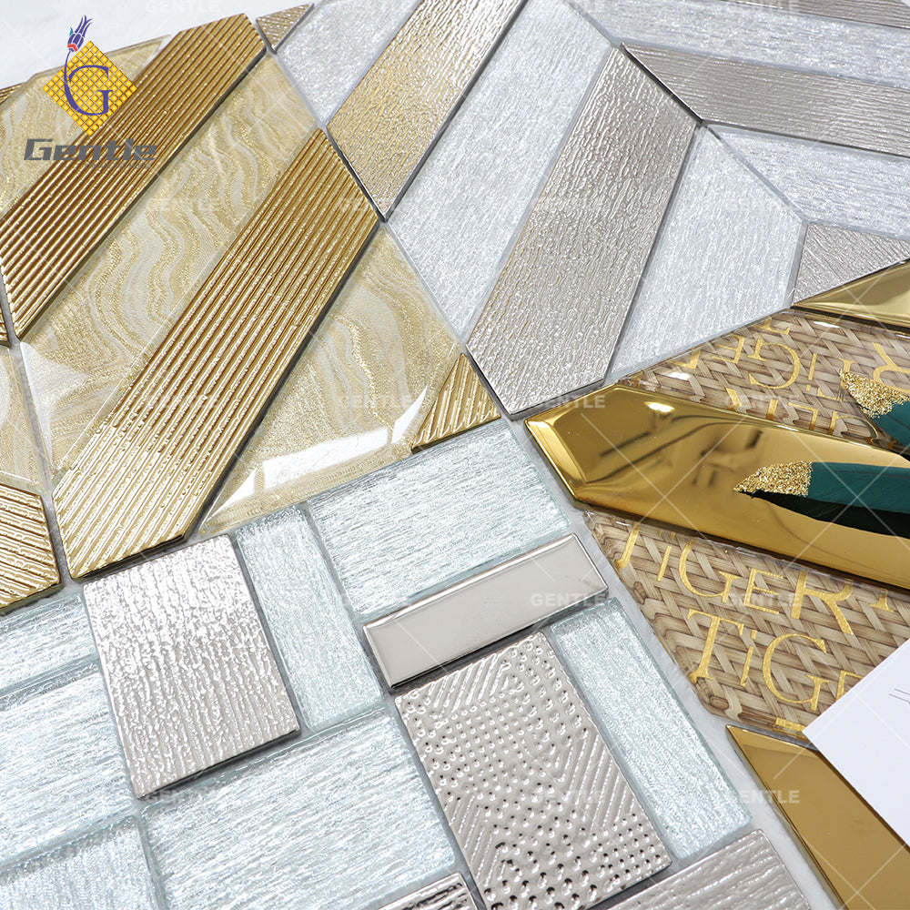 Gạch Mosaic Thủy Tinh Ánh Kim Họa Tiết Xương Cá Màu Vàng