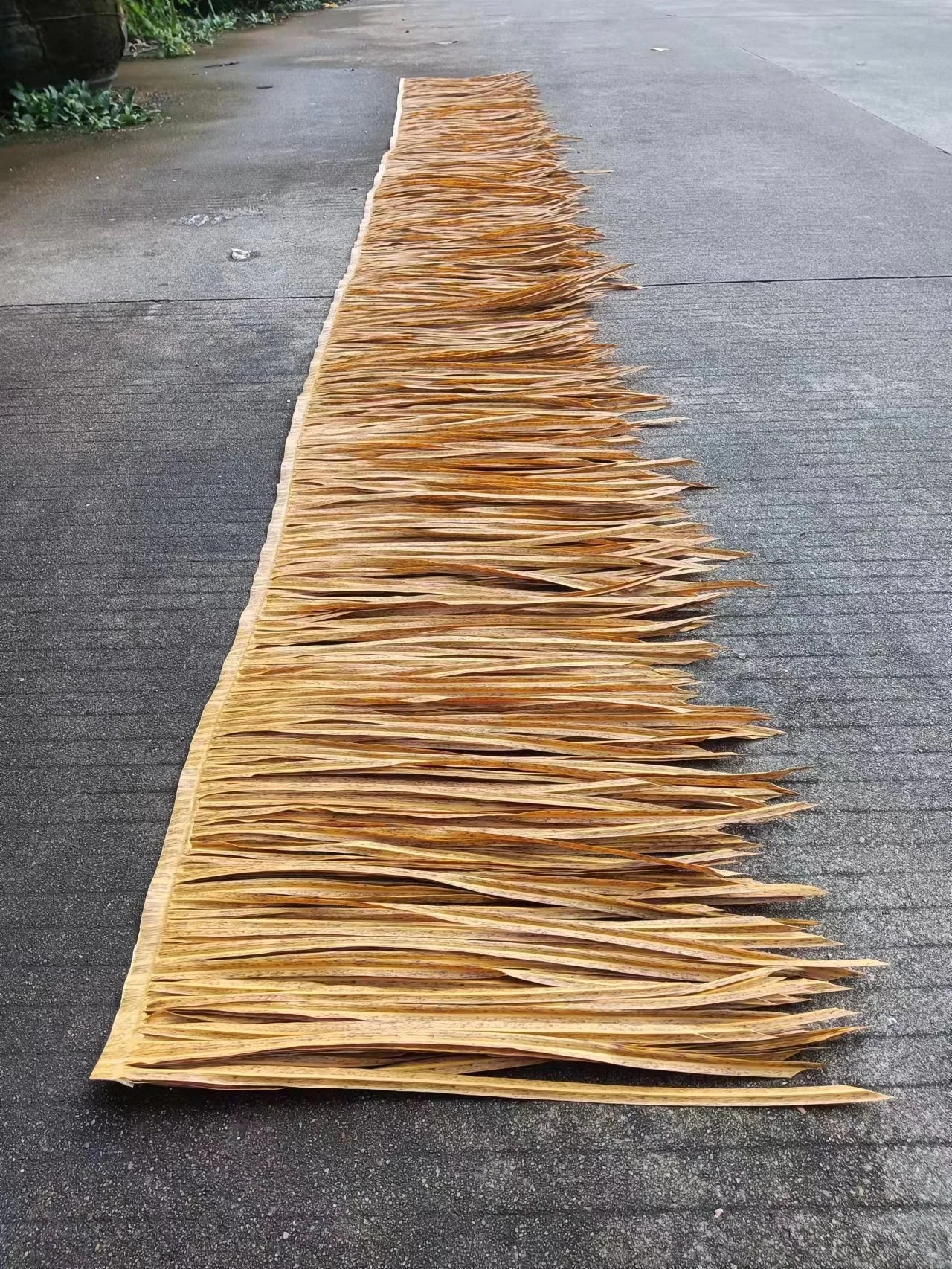 Long Life Artificial Roof Thatch Tiles for House Villa