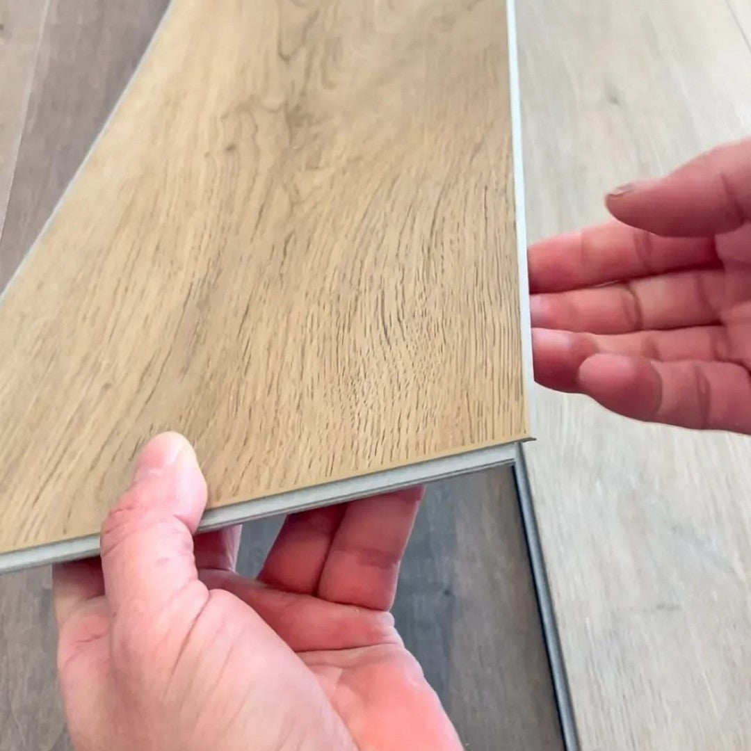 Tấm ván sàn vinyl chống thấm nước PVC bóc dán, hèm khóa SPC LVT, lát sàn trong nhà