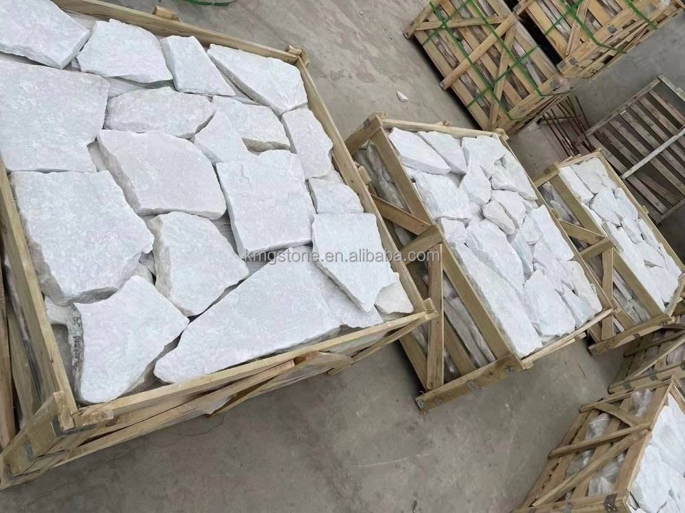 Đá ốp sa thạch trắng tự nhiên dạng đá rời dùng cho gạch ngoại thất, đá mặt tiền tự nhiên