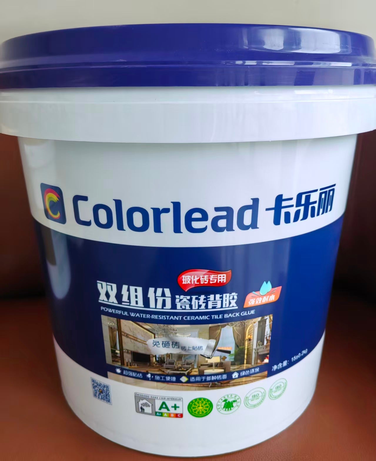 Phụ kiện thiết yếu cho việc lắp đặt gạch ốp lát căn hộ Keo dán gạch men cho liên kết gạch chắc chắn