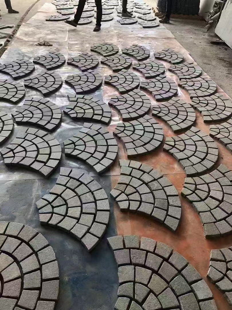 Đá lát vỉa hè hình quạt bằng đá granite phong cách nông thôn trung đại hiện đại, màu xám nhạt