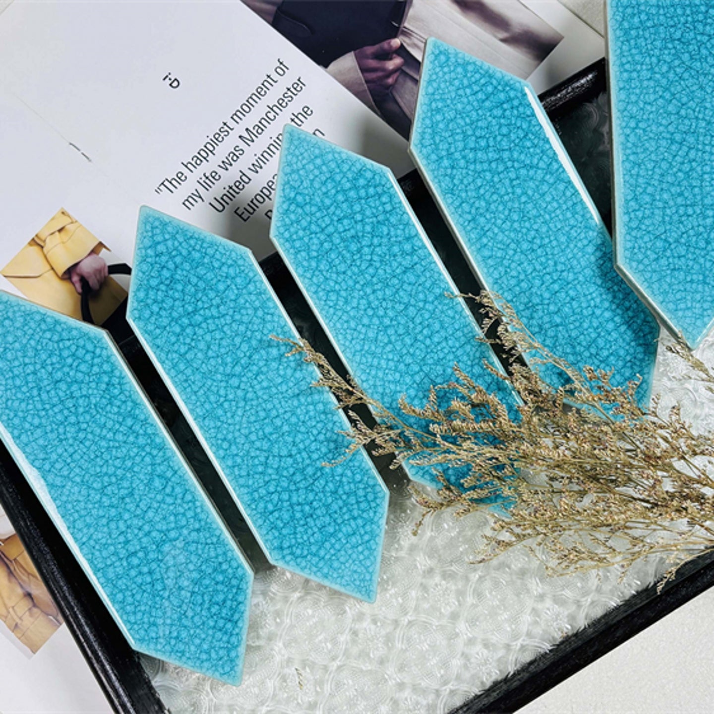 Gạch ốp tường mosaic gốm sứ đặc men rạn băng xanh ngọc kiểu châu Âu