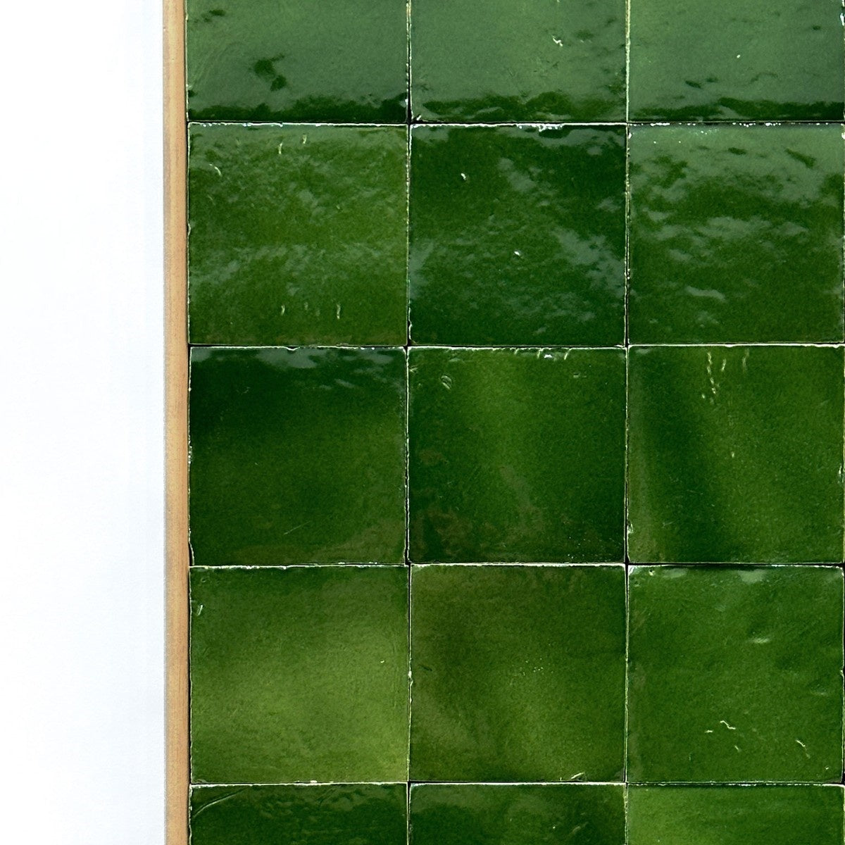 Gạch Gốm Thủ Công Kiểu Ma-rốc Cổ Điển, Màu Xanh Lá Cây Thay Đổi Dần, Sản Phẩm Độc Nhất Vô Nhị
