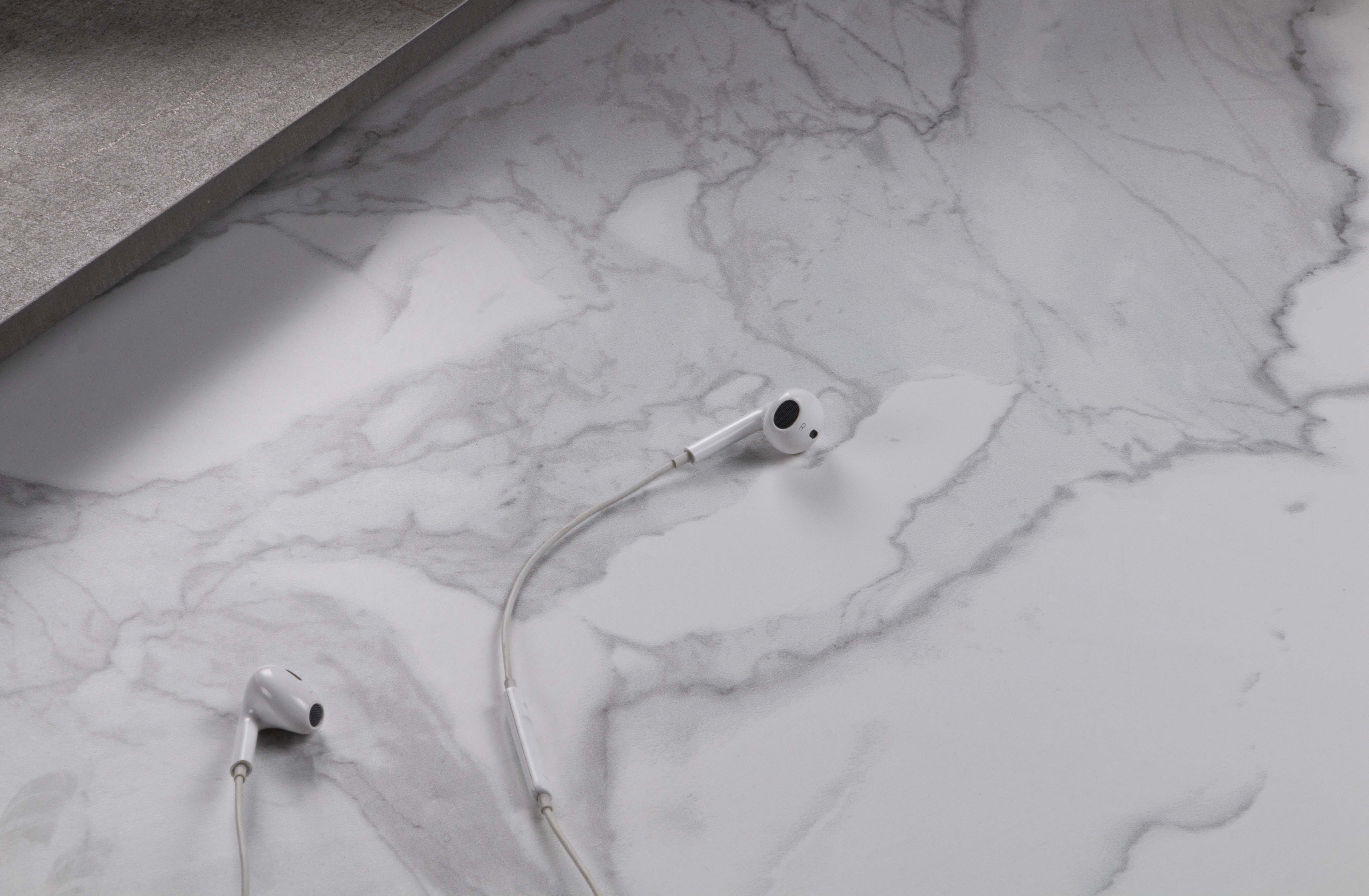 Gạch bán chạy xương sứ tráng men đánh bóng vân đá cẩm thạch 600x1200 Bề mặt sáng dùng cho sàn phòng khách, văn phòng, trung tâm thương mại