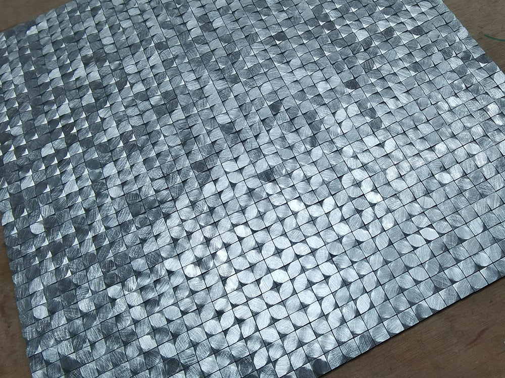 Gạch Mosaic Kim loại Nhôm Bạc Khối 3D Trọng lực